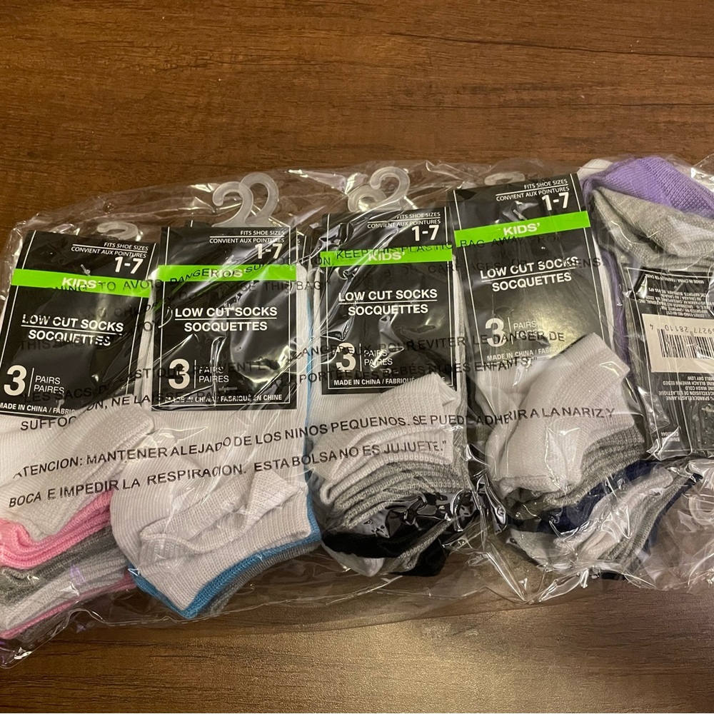 Kids bundle socks